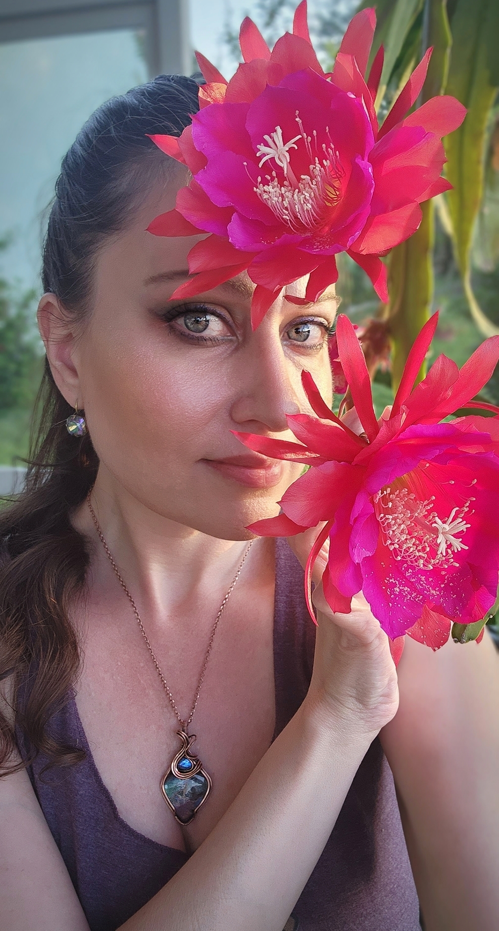 Liza-rock-flowers